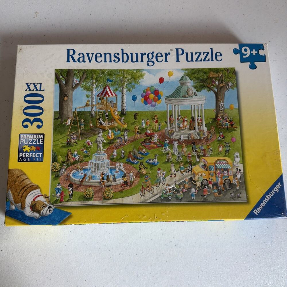 Ravensburger 300 XXL Piece Puzzle Pet Park sealed box unopened complete New box